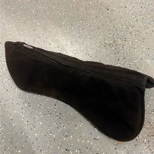 Black Weatherbetta Saddle Pad
